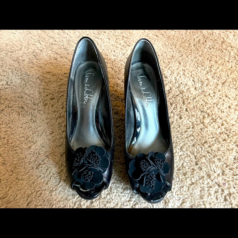Sam & Libby black open-toed heels